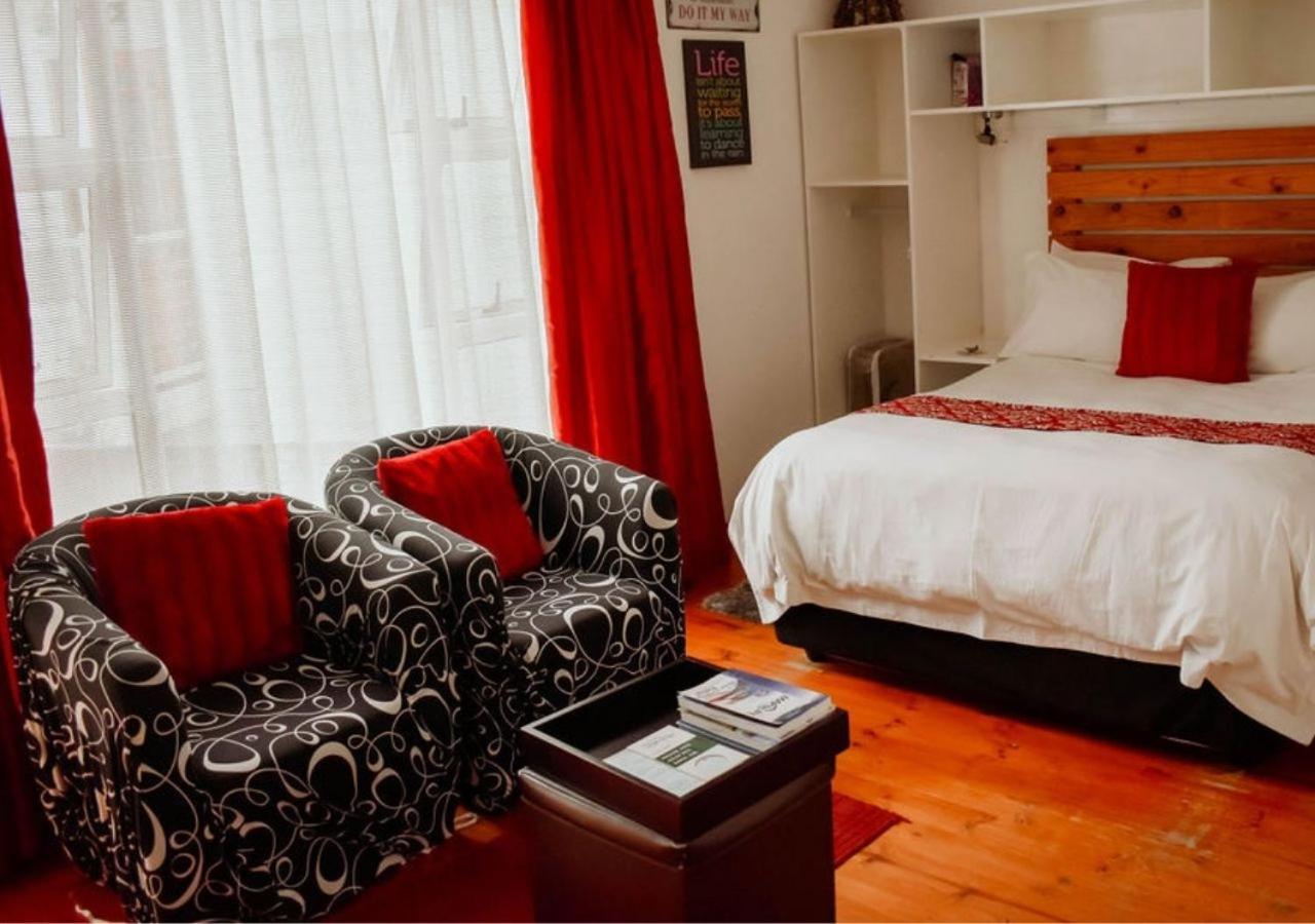 Knock Out View Clarens Hotel Екстериор снимка