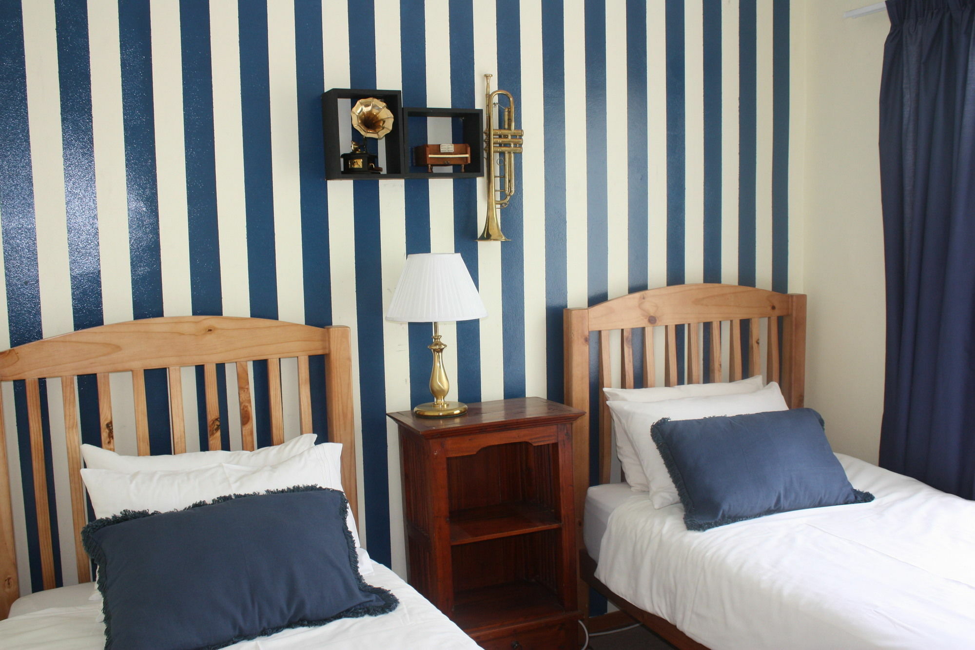 Knock Out View Clarens Hotel Екстериор снимка
